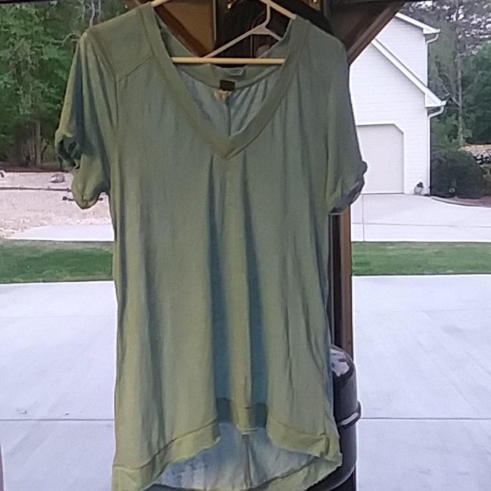 Free people t-shirt